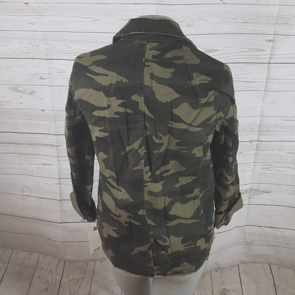 Jolt Woman’s Raw Edge Camo Twill Jacket Patches - Picture 2 of 7
